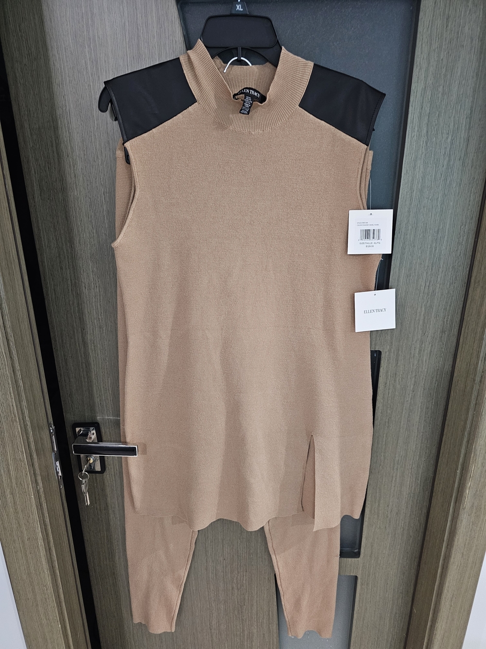 Ellen Tracy Camel Ribbed Mock Neck Sleeveless Tunic And Matching Leggings Set XL